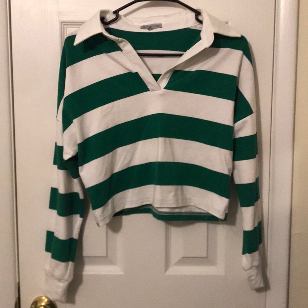 Long sleeve crop top